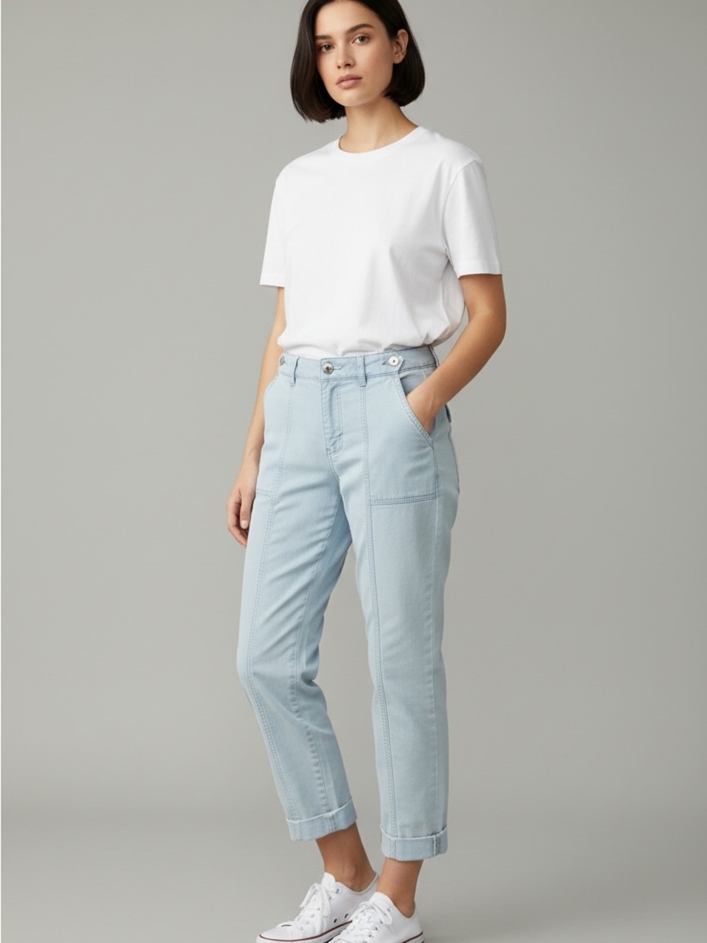 White House Black Market Light Wash Cropped Jeans